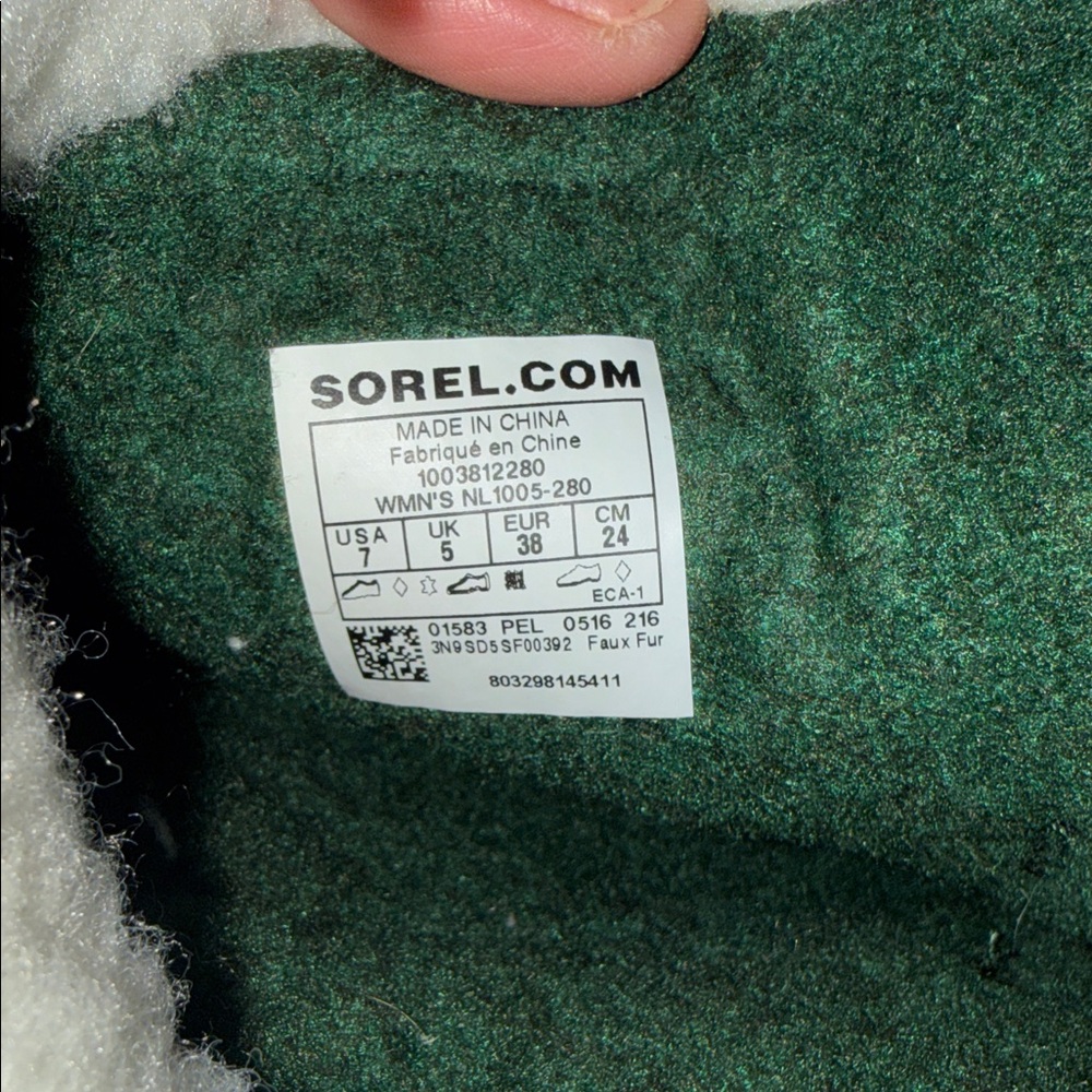 NWT Sorel Caribou boots size 7 - Picture 5 of 6